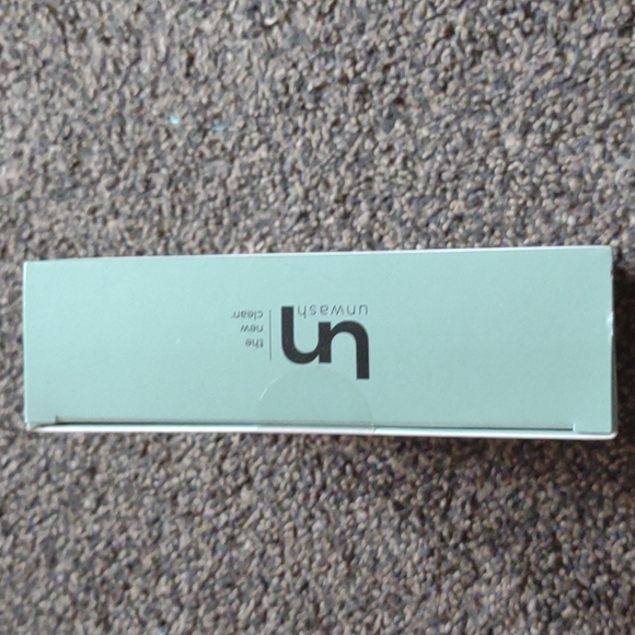 ✨NWOT Unwash Hair Care System🌟 - Picture 7 of 8